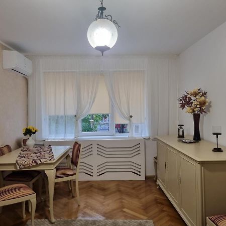 Apartament Quiet กาลาจิ ภายนอก รูปภาพ