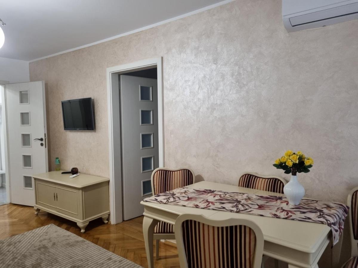 Apartament Quiet กาลาจิ ภายนอก รูปภาพ