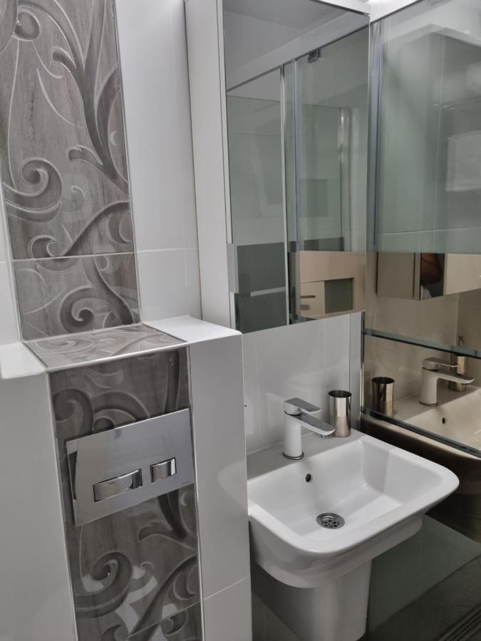 Apartament Quiet กาลาจิ ภายนอก รูปภาพ