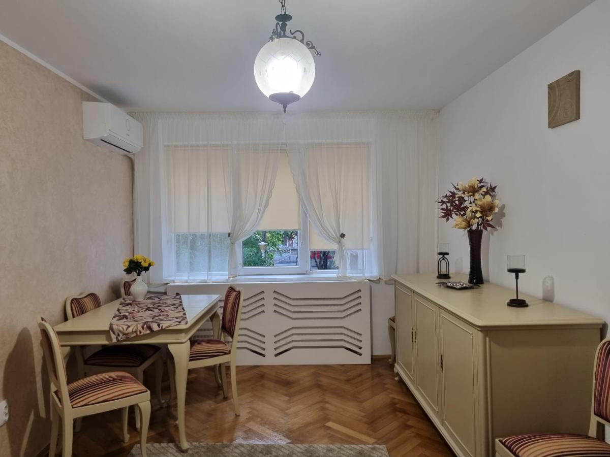 Apartament Quiet กาลาจิ ภายนอก รูปภาพ